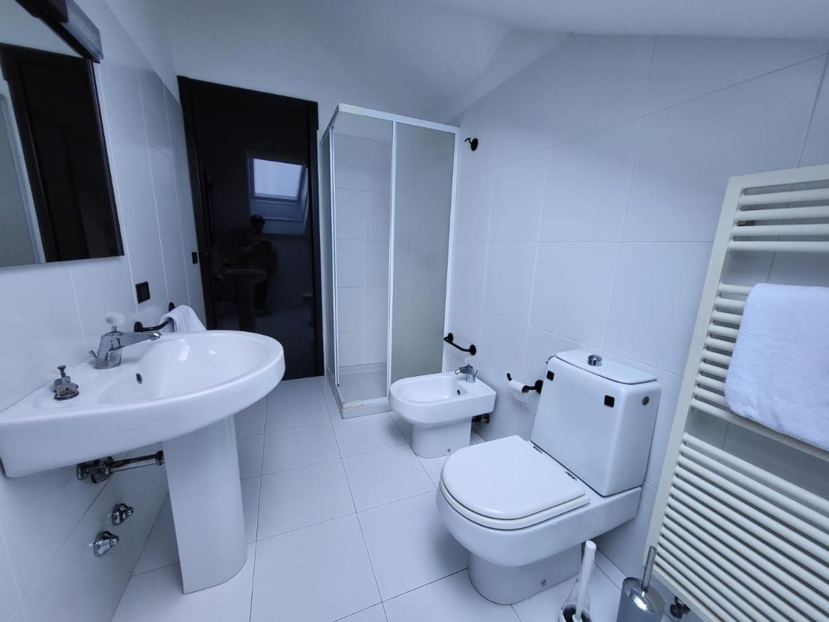 Apartamento Attico Dei Castelli Verbania Exterior foto