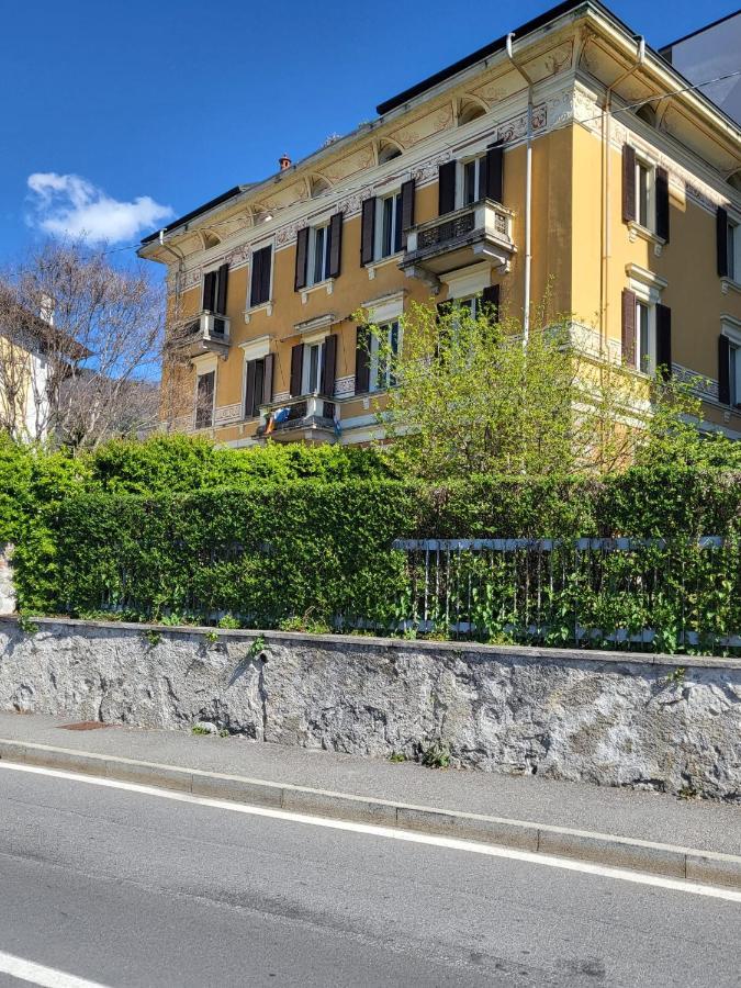 Apartamento Attico Dei Castelli Verbania Exterior foto